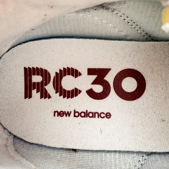 New Balance RC30 Sneakers in Blue, size 5.5 MENS (fits size 7 womens) - Picture 5 of 7